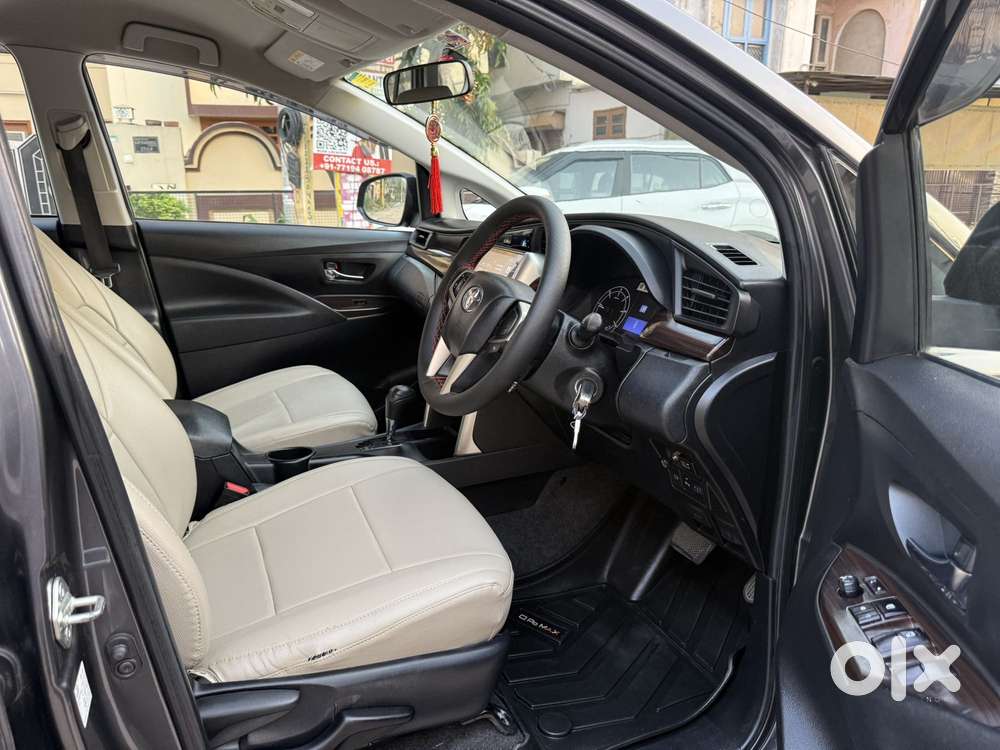Toyota Innova Crysta [2020-ongoing] 2.4 Gx At 7 Str, 2022, Diesel