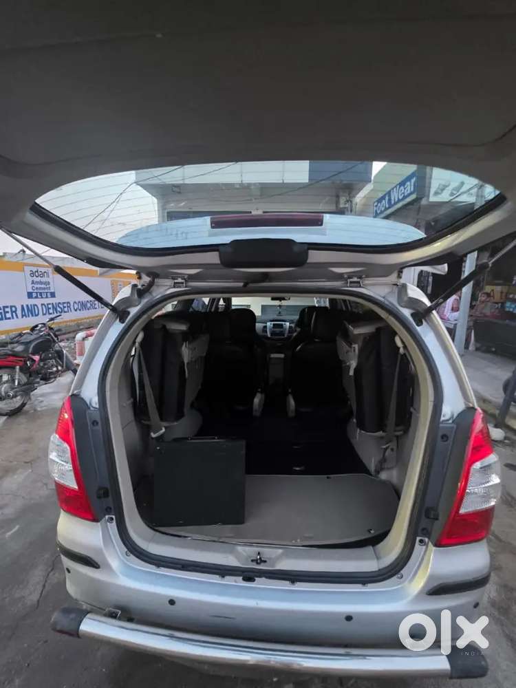 Toyota Innova 2013 Diesel 160000 Km Driven