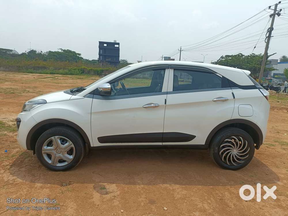 Tata Nexon 1.5 Revotorq Xm (s), 2019, Diesel