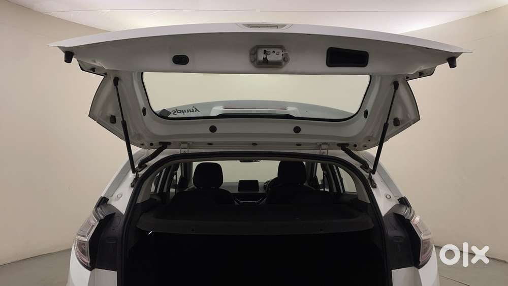 Tata Nexon 1.2 Revotron Xz, 2018, Petrol