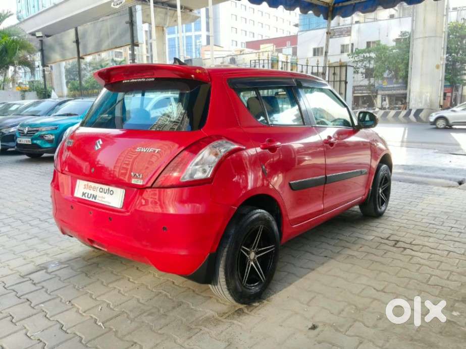 Maruti Suzuki Swift 1.2 Vxi (o), 2017, Petrol