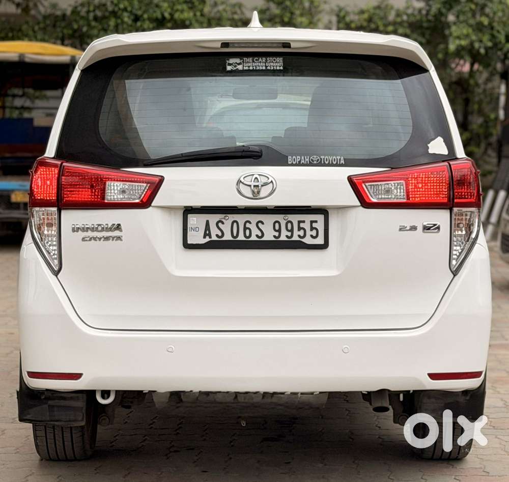 Toyota Innova Crysta 2.8z Automatic, 2016, Diesel