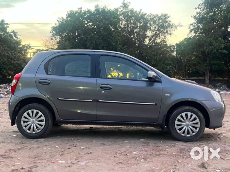 Toyota Etios Liva 2013-2014 G Sp, 2014, Petrol