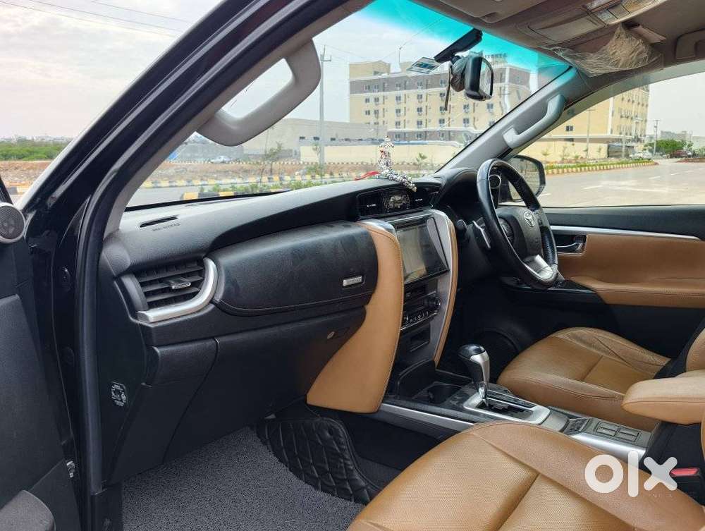 Toyota Fortuner 4x2 At 2.8 Diesel, 2020, Diesel