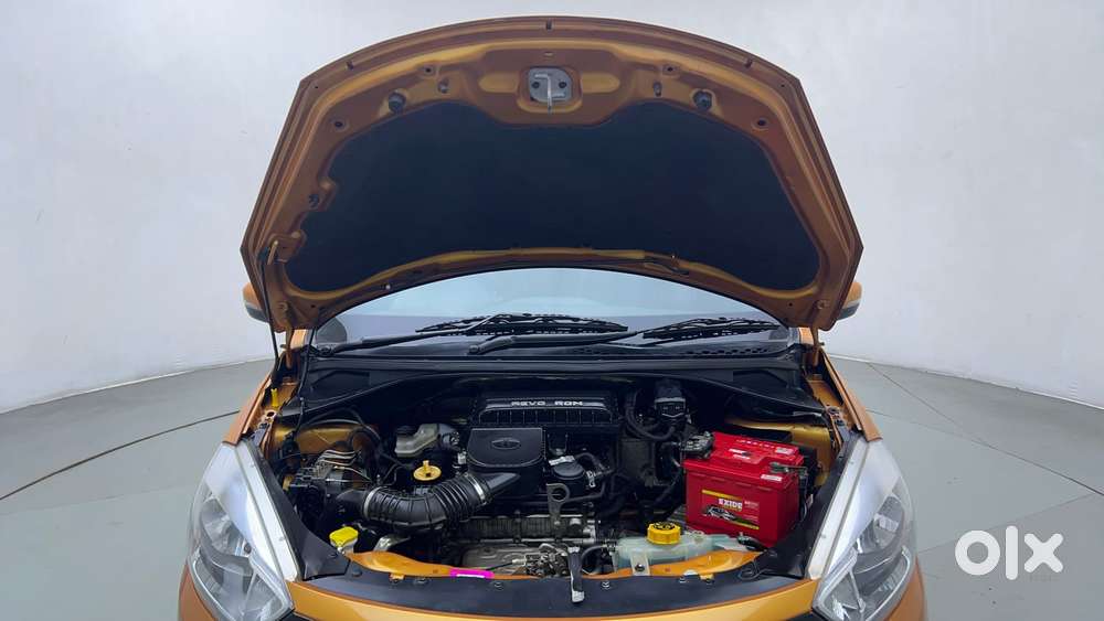 Tata Tiago Xz, 2016, Petrol