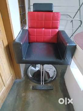 Shampoo Chair Buy Sell Used Furniture in Punjab OLX