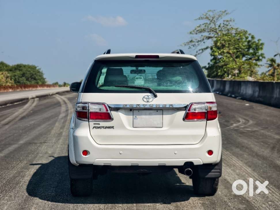Toyota Fortuner, 2011, Diesel