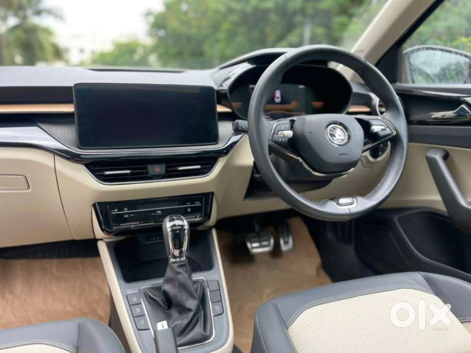 Skoda Slavia 1.5 Tsi Style At, 2024, Petrol