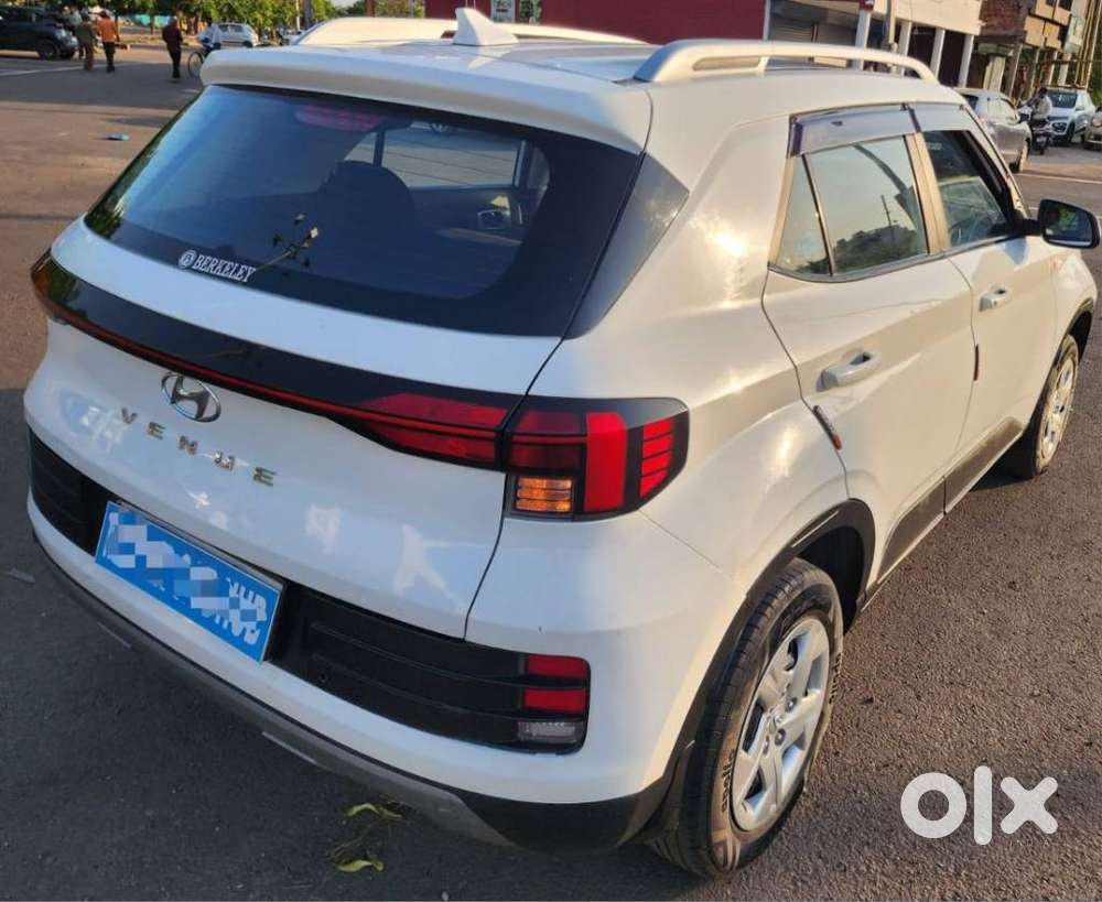 Hyundai Venue S Mt 1.2 Kappa, 2022, Petrol