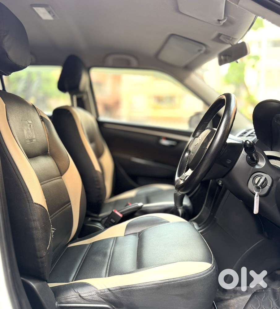 Maruti Suzuki Swift Vxi Optional, 2017, Petrol