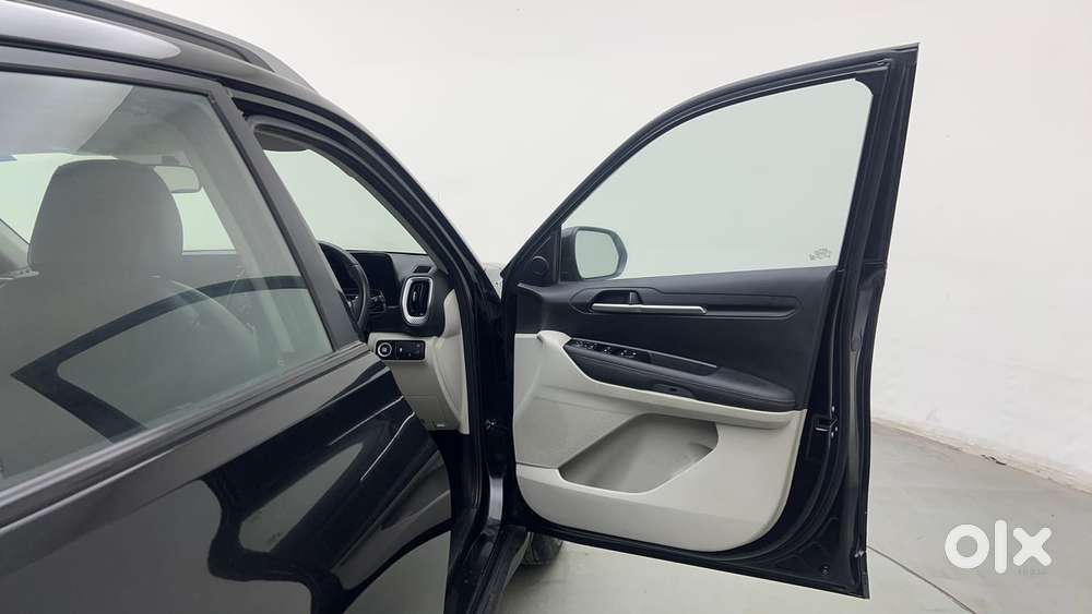 Kia Sonet Htx D, 2023, Petrol