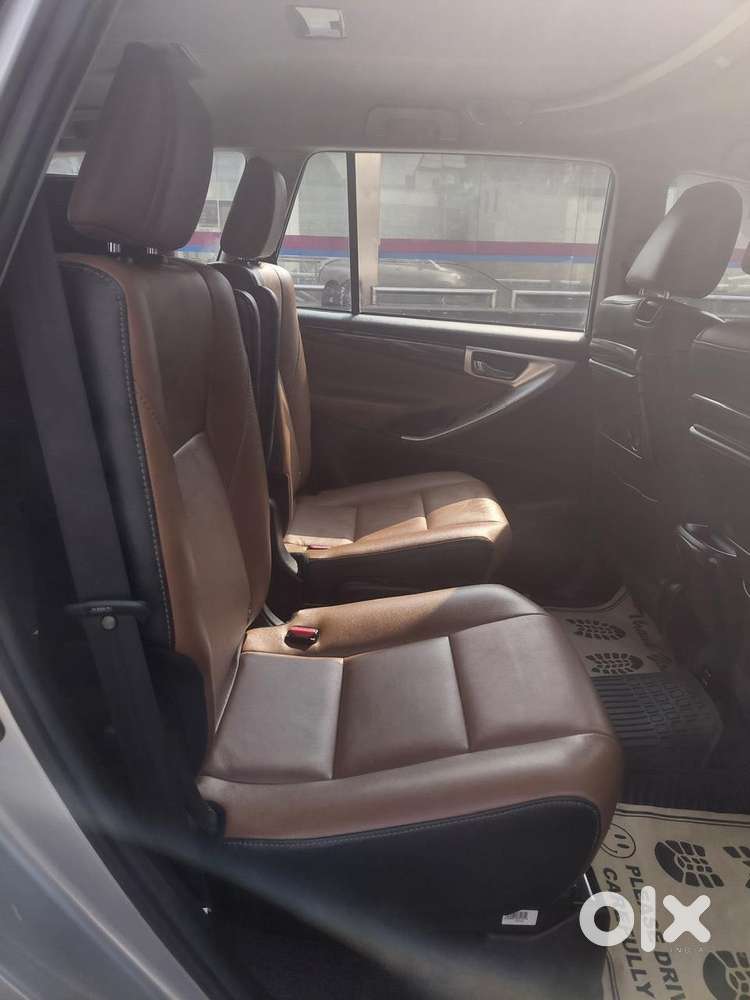 Toyota Innova Crysta, 2021, Petrol