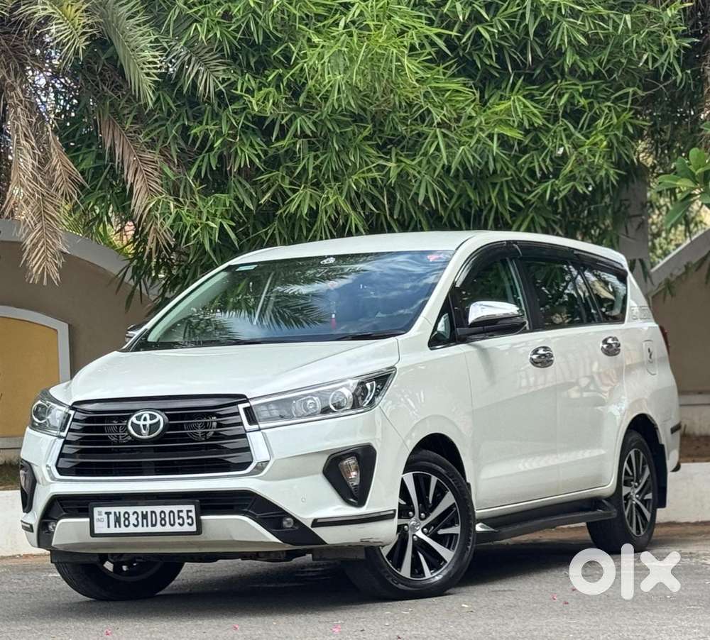 Toyota Innova Crysta 2.4 Zx Mt, 2022, Diesel