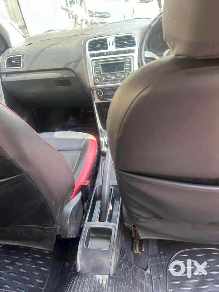 Volkswagen Polo 2015 Diesel 106000 Km Driven