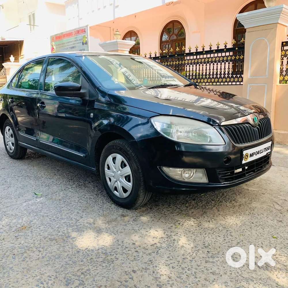 Skoda Rapid 2011-2013 1.6 Mpi At Elegance, 2012, Petrol