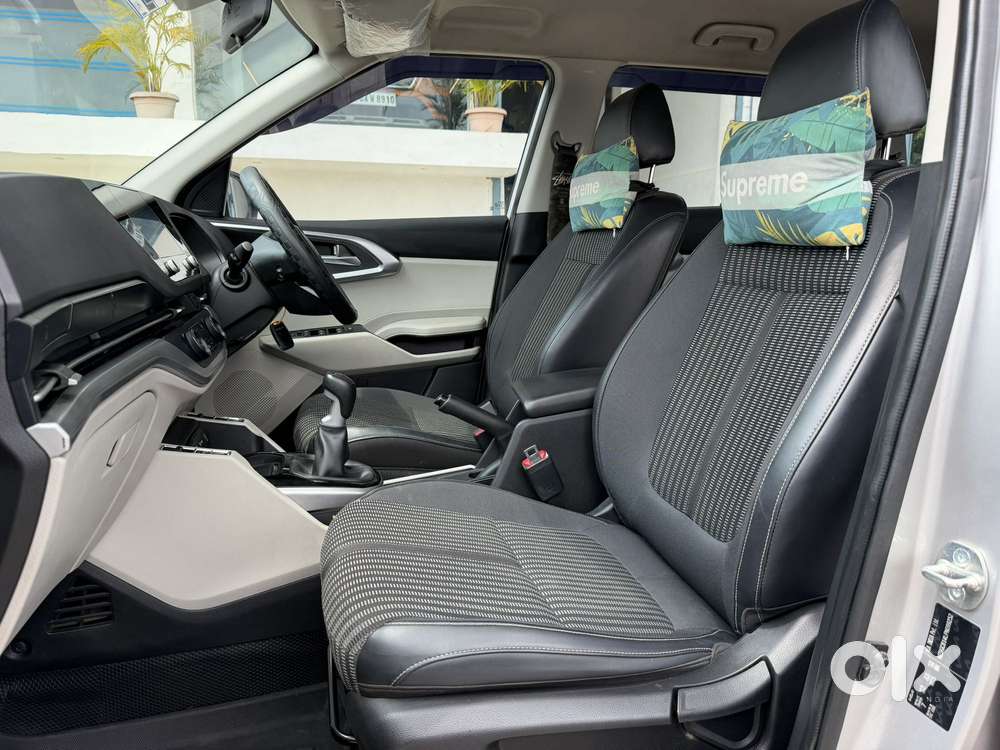 Kia Carens 1.5 Prestige 7 Str, 2023, Petrol