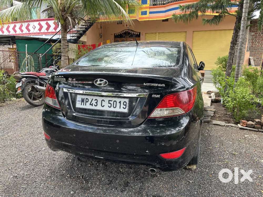 Hyundai Verna 2012 Car