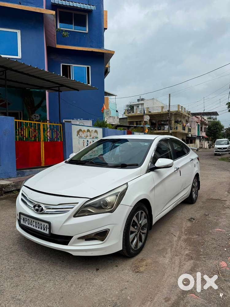 Hyundai Verna Petrol 2016