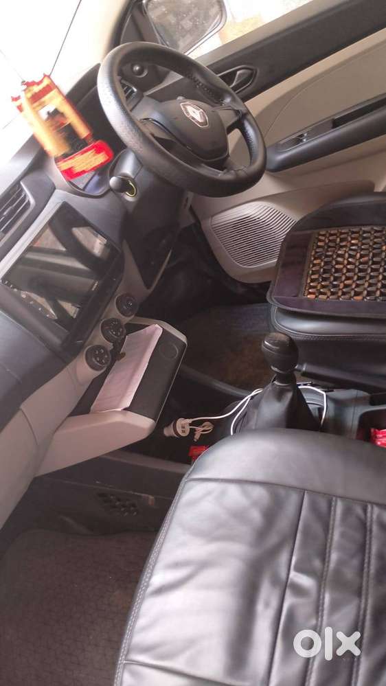New Car With Single Hand