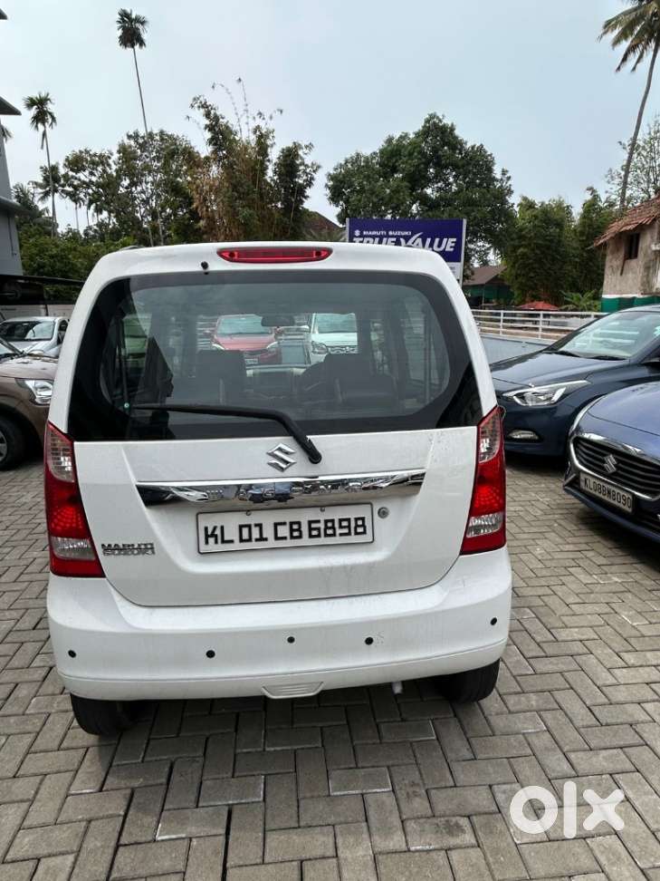 Maruti Suzuki Wagon R Vxi Amt Opt, 2017, Petrol