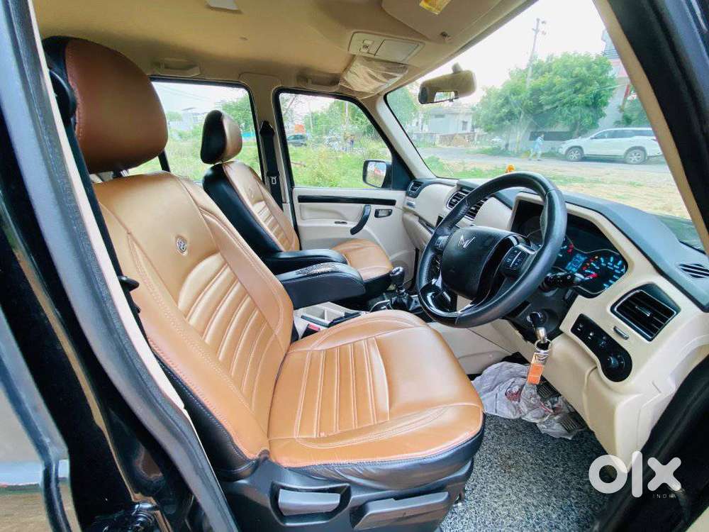 Mahindra Scorpio Classic 2.2 S 11 Mt 7 Str, 2024, Diesel