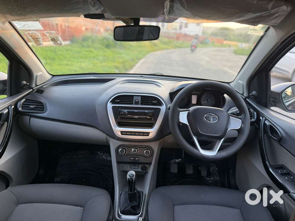 Maruti Suzuki Swift Vvt Zxi, 2013, Petrol