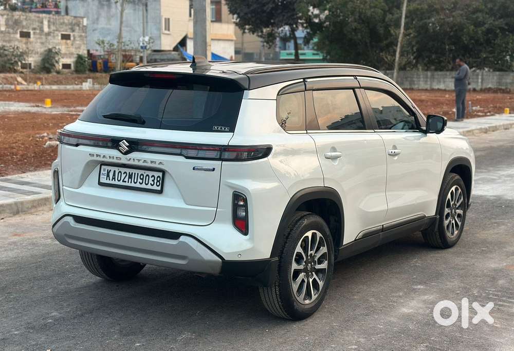 Maruti Suzuki Grand Vitara Smart Hybrid Alpha, 2024, Petrol