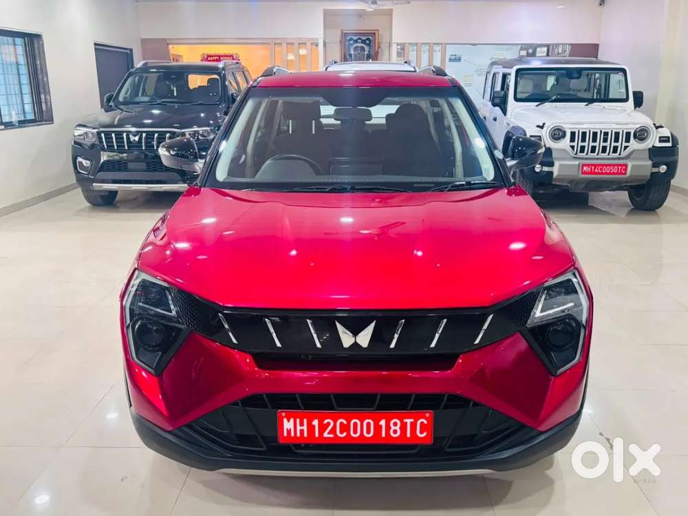 Mahindra Xuv 3xo Ax5 Pm Mt, 2024, Petrol