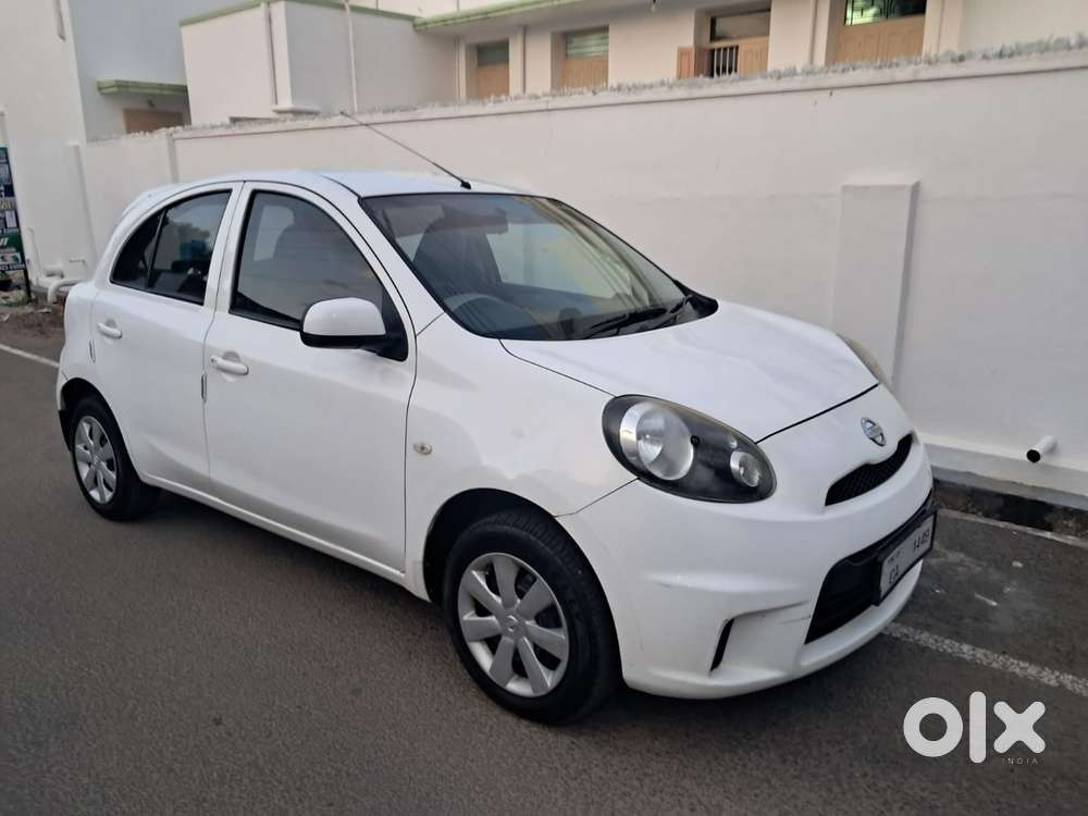 Nissan Micra Active 2014