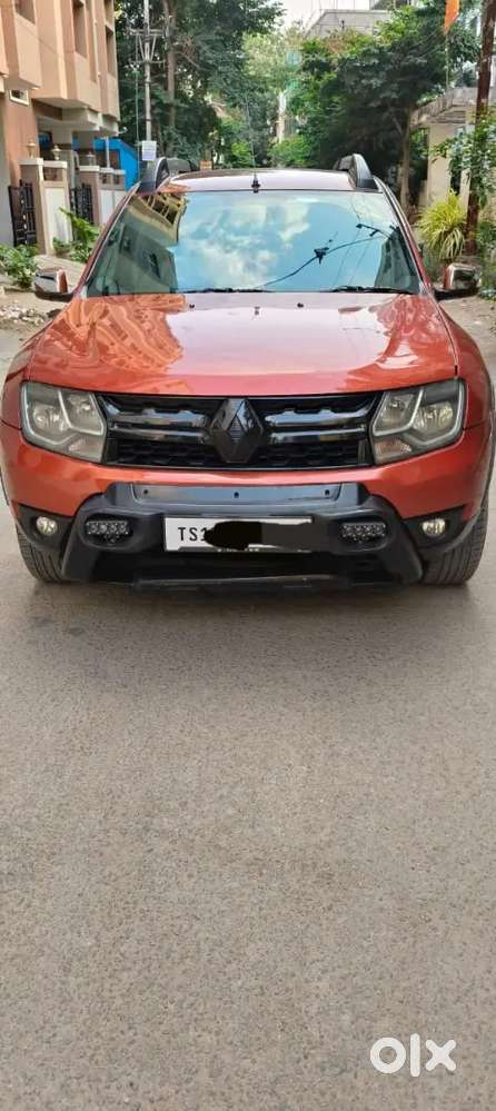 Renault Duster Rxz Automatic Transmission Show Room Track.