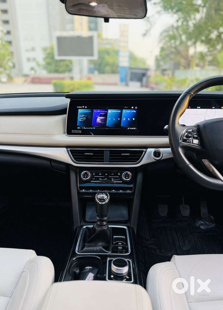 Mahindra Xuv700 2.2 Ax 7 Diesel Mt Luxury Pack Str, 2024, Diesel