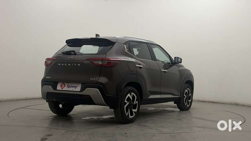 Nissan Magnite 1.0 Xv Premium Turbo Cvt, 2023, Petrol