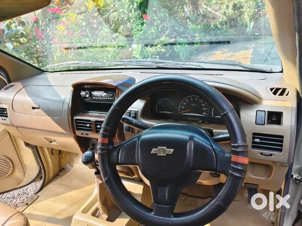 Chevrolet Tavera 2011