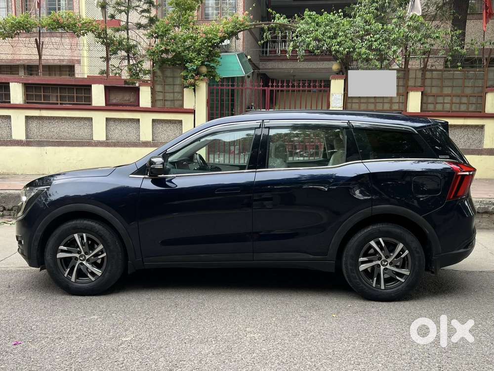 Mahindra Xuv700 2.2 Ax 5 Diesel At 7 Str, 2022, Diesel
