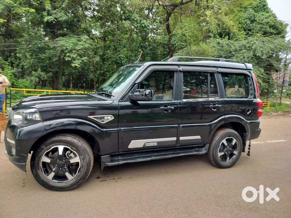 Mahindra Scorpio Classic 2023 Diesel Manual