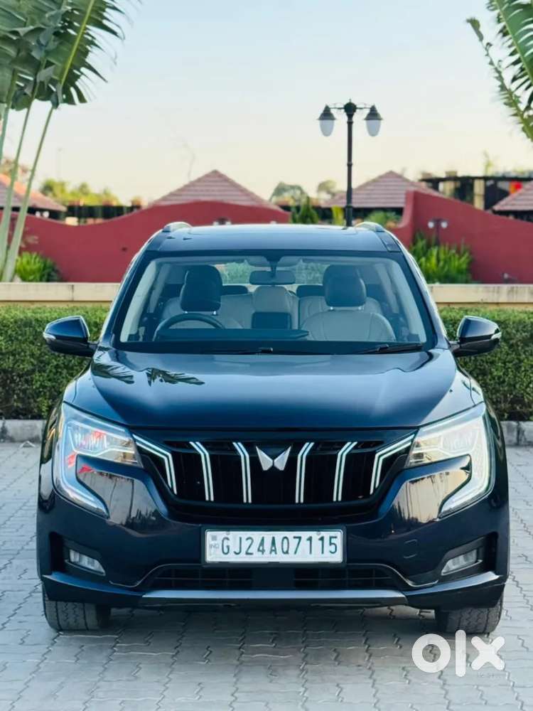 Mahindra Xuv700 2.2 Ax 5 Diesel At Str, 2022, Diesel