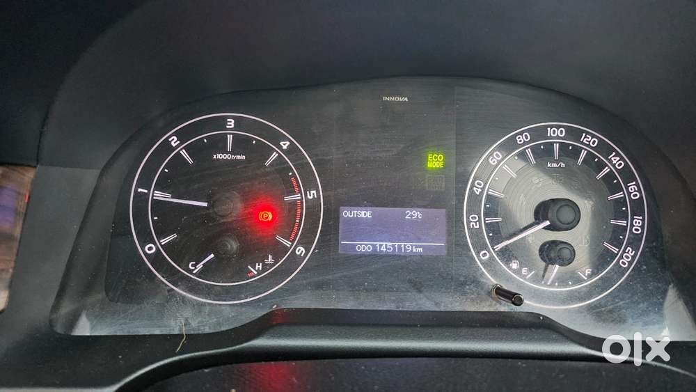 Toyota Innova Crysta 2.4 G Mt 8s, 2018, Diesel