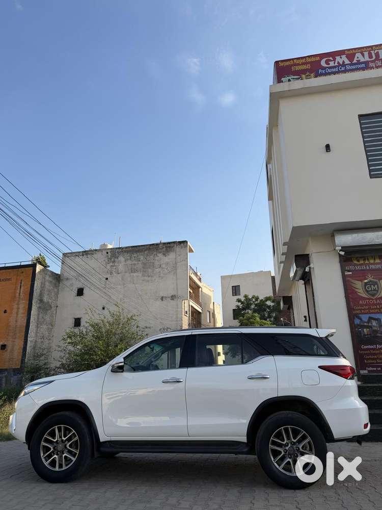 Toyota Fortuner 3.0 4x2 Automatic, 2017, Diesel