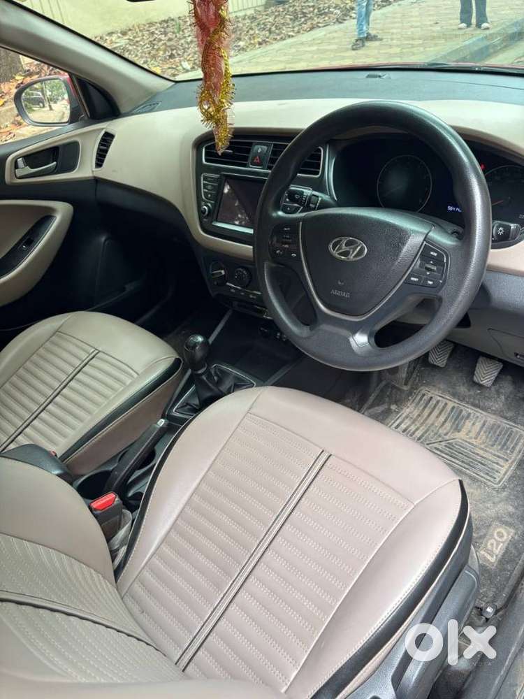Hyundai Elite I20 Sportz (o) 1.2, 2019, Petrol