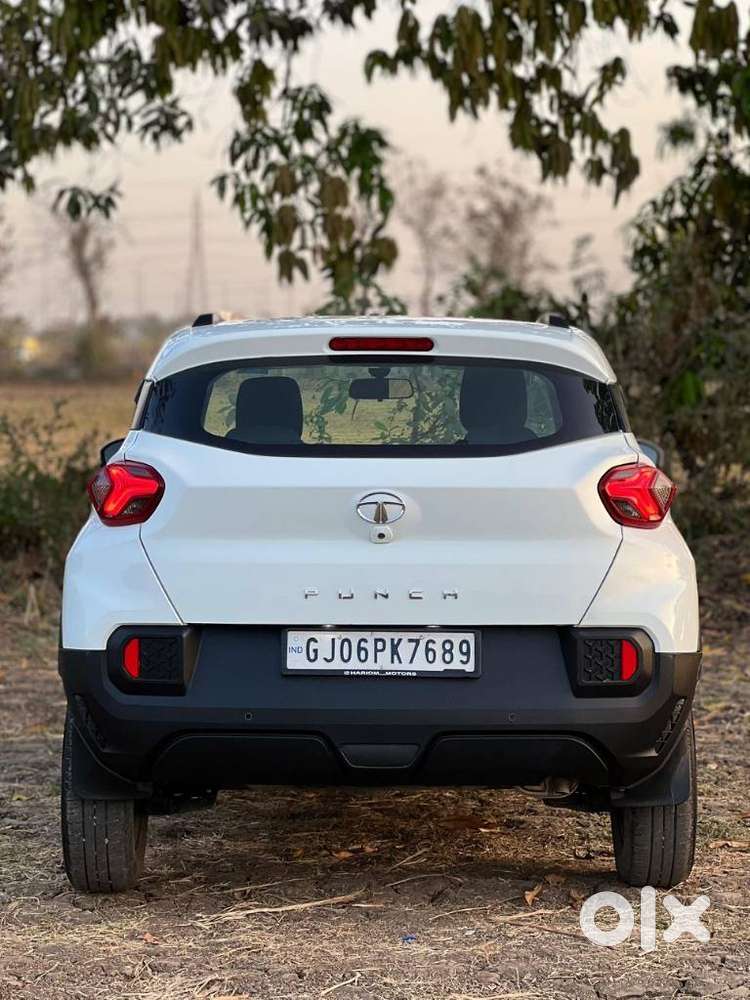 Tata Punch 1.2 Revotron Accomplished Camo Edition, 2022, Petrol