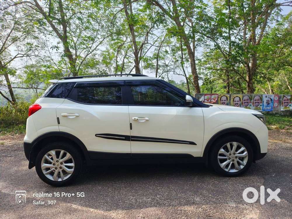 Mahindra Xuv300 W8, 2021, Petrol