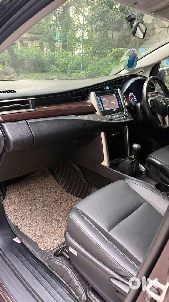 Toyota Innova Crysta 2.4 Zx Mt, 2017, Diesel