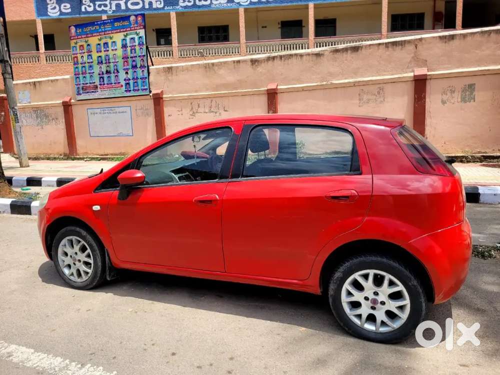 Fiat Grand Punto 2009 Diesel Car