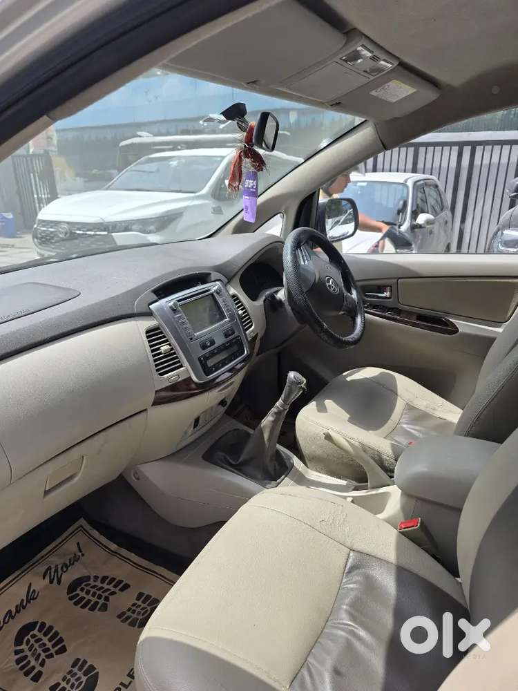Toyota Innova 2.5 Vx 2014