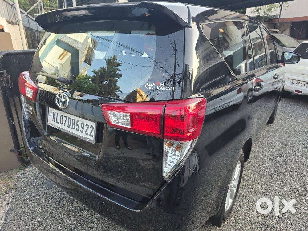 Toyota Innova Crysta 2.4 Gx Limited Edition 7 Str, 2023, Diesel