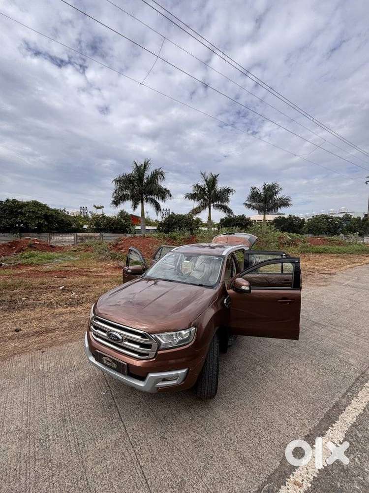Ford Endeavour 2.2 Trend At 4x2, 2016, Diesel