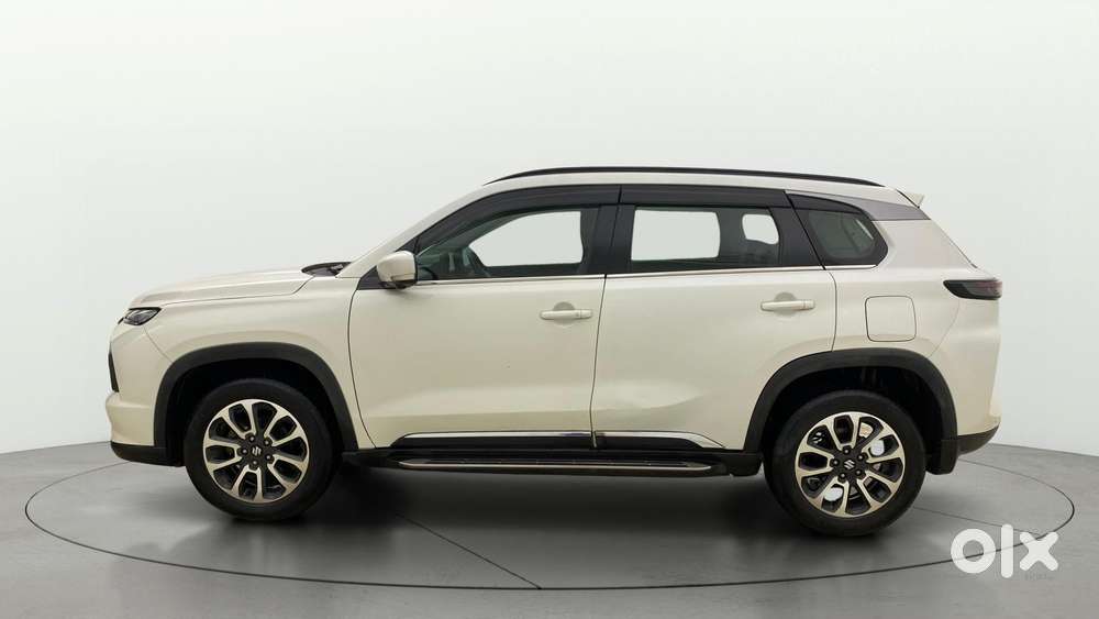 Maruti Suzuki Grand Vitara 1.5 Alpha Smart Hybrid At, 2023, Petrol