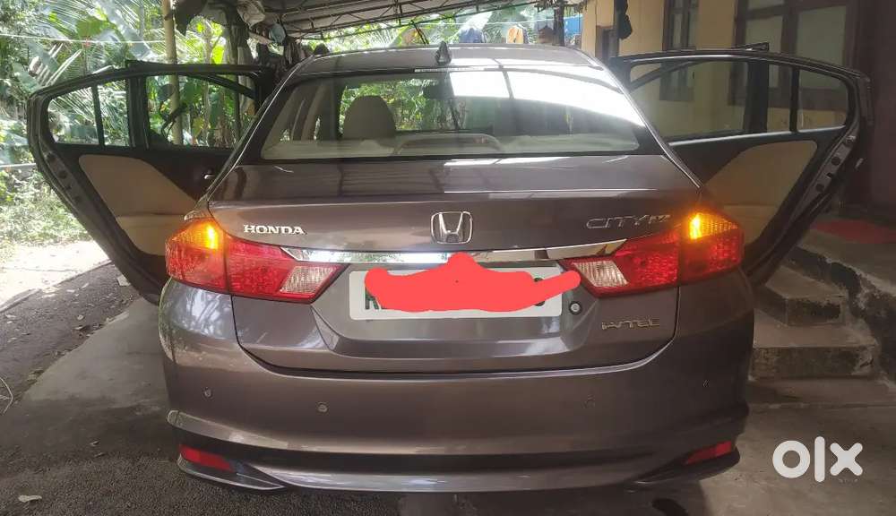 Honda City 2016 Petrol Well Maintained.