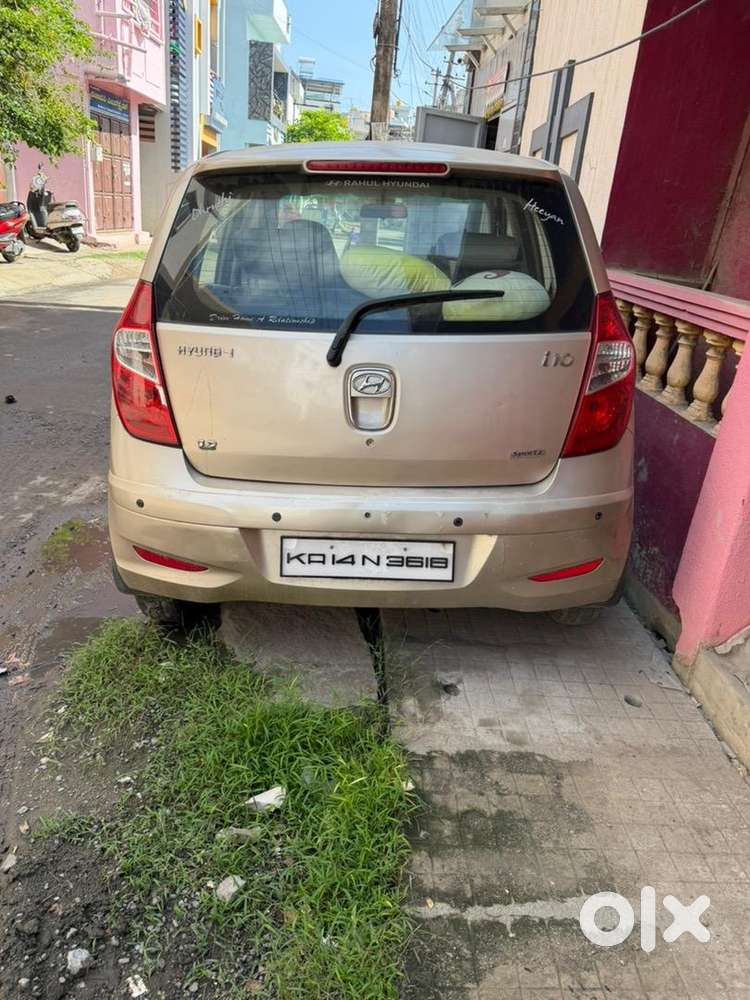 Hyundai I10 Sportz Petrol 2010