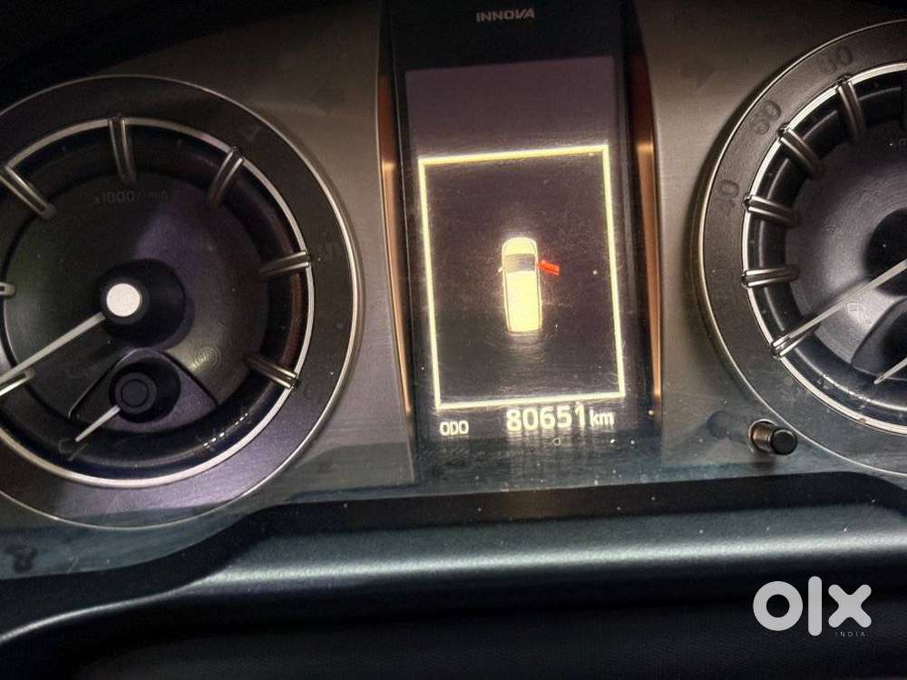 Toyota Innova Crysta 2.8 Z, 2016, Diesel